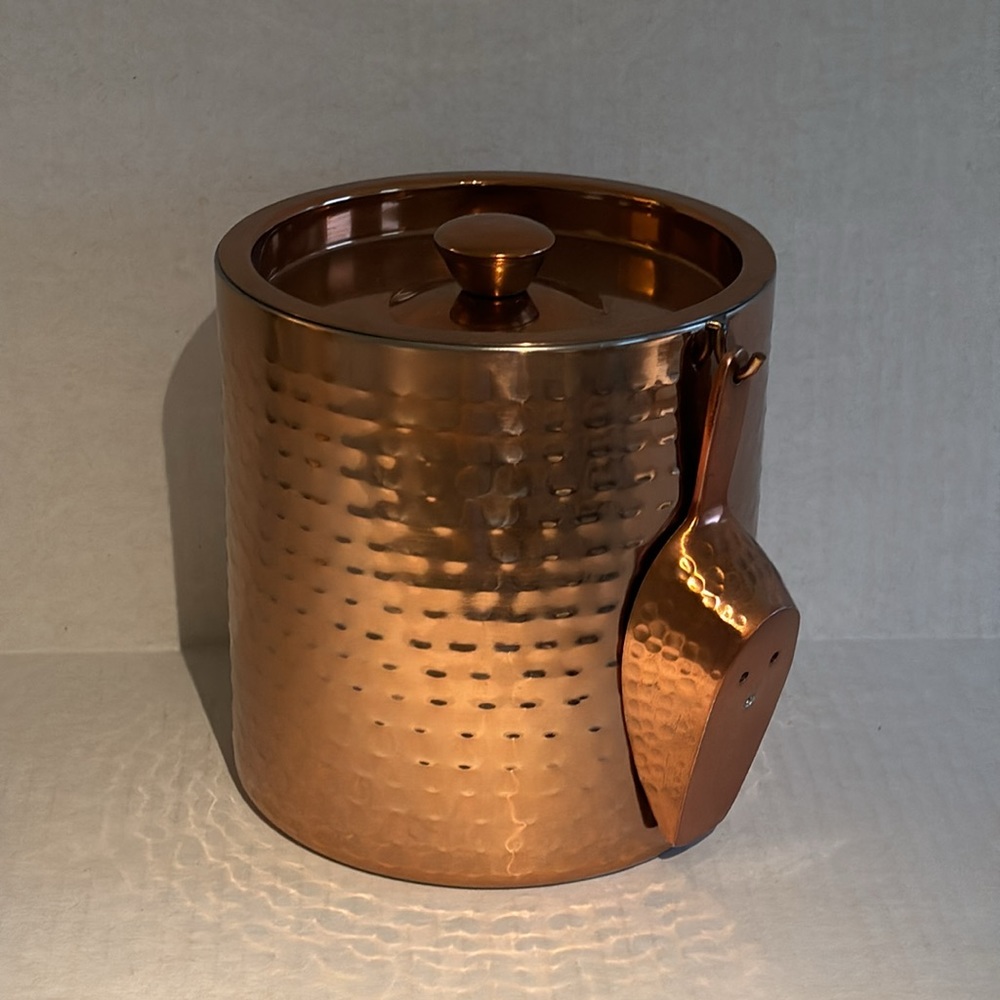Hammered Copper Insulated Ice Bucket.
